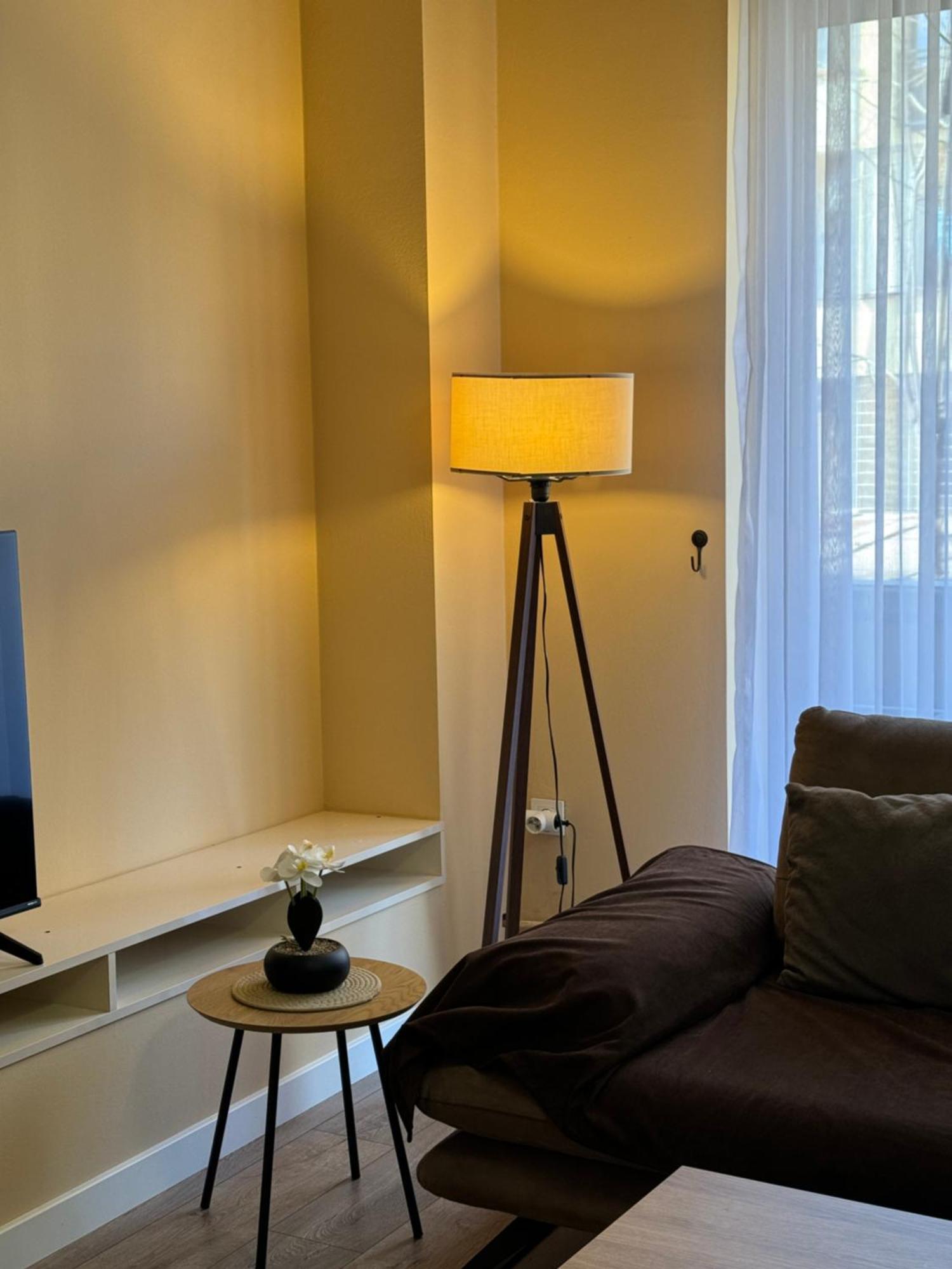 Midtown Prishtina Stays - Central Location Приштина Экстерьер фото